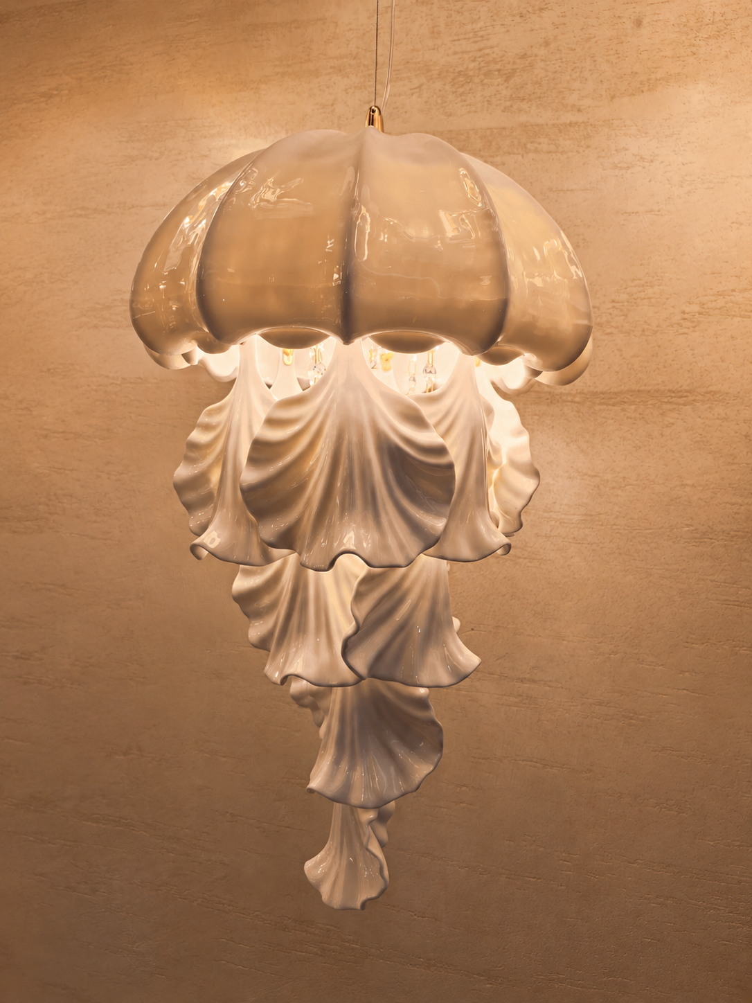 
Ondelisse Ivory Jellyfish Pendant Light