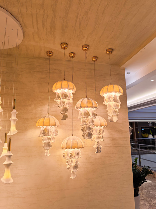 
Ondelisse Ivory Jellyfish Pendant Light