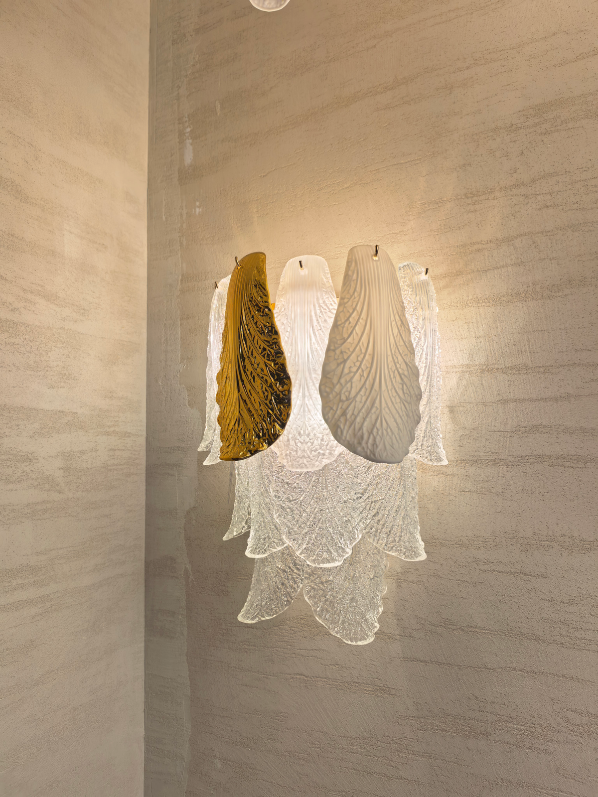 
Velipetal Ceramic and Glass Wall Sconce